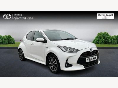 Used Toyota Yaris Hybrid Design 2020 White Hatchback