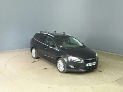 Used Ford Focus Zetec 125 HP (91 kW) 2011 Black Estate