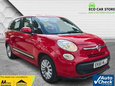 Used Fiat 500L Pop Star 95 HP (69 kW) 2016 Red MPV