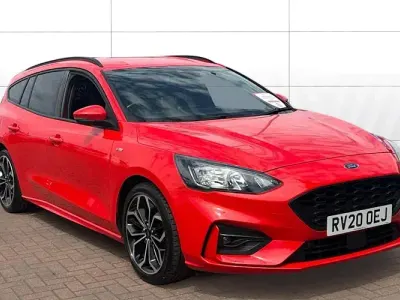 Used Ford Focus ST-Line X 125 HP (91 kW) 2020 Red Estate