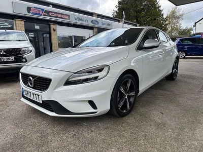 White Used 2017 Volvo V40 R-Design Hatchback | £8,995 (Fair price)