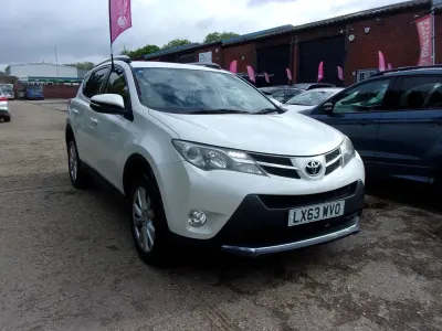 Used Toyota RAV4 150 HP (110 kW) 2013 White SUV