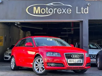 Begagnad Audi A3 Sportback Sport 125 HK (91 kW) 2012 Röd Halvkombi