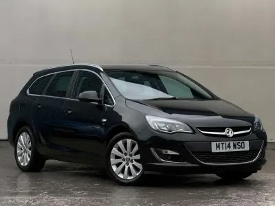 Used Vauxhall Astra Elite 165 HP (121 kW) 2014 Black Estate