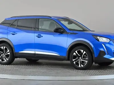 Used Peugeot e-2008 Allure+ 100 kW (136 HP) 2023 Blue SUV