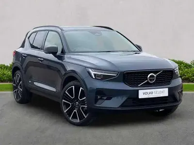 Nouă Volvo XC40 Ultra 163 CP (119 kW) 2026 SUV
