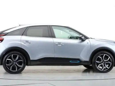 Used Citroën e-C4 Shine 2022 Coupe