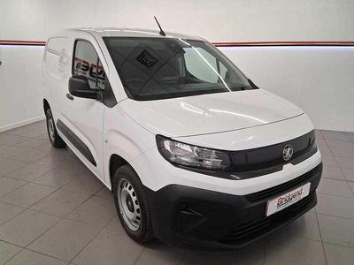 White Used 2024 Vauxhall Combo S MPV | £13,999 (Fair price)