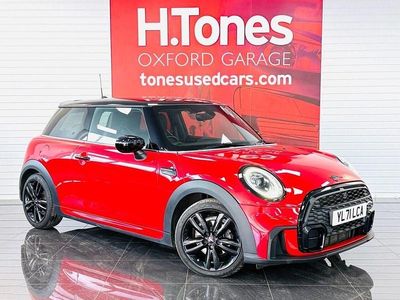 Used Mini Cooper Hatch 136 HP (100 kW) 2021 Red Hatchback