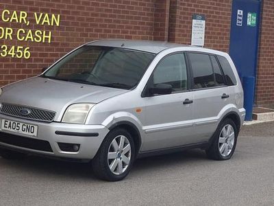 Used Ford Fusion 2005 Silver Hatchback