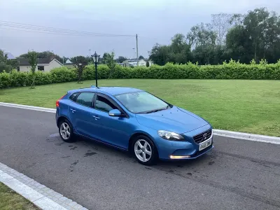 Used Volvo V40