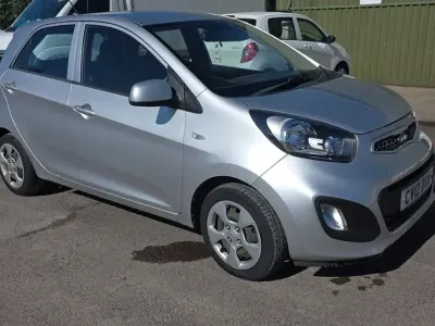Used Kia Picanto 68 HP (50 kW) 2012 Silver Hatchback