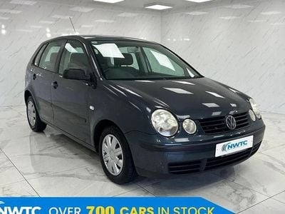 Begagnad VW Polo S 75 HK (55 kW) 2002 Grå Halvkombi