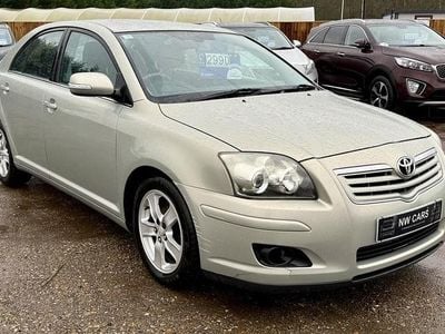 Silver Used 2006 Toyota Avensis T3 Hatchback | £2,990 (Fair price)