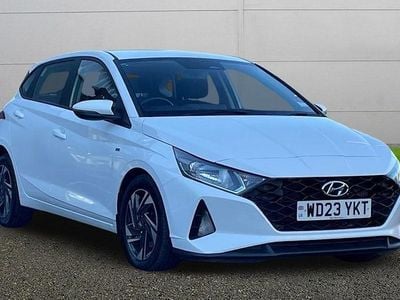 Used Hyundai i20 SE 101 HP (74 kW) 2023 White Hatchback