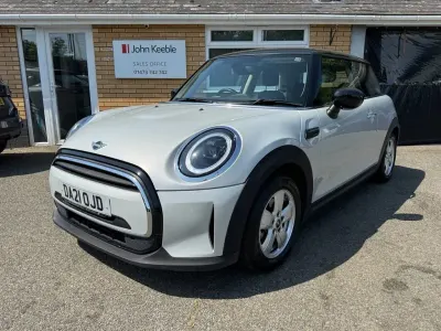 Used Mini Cooper Classic 136 HP (100 kW) 2021 Silver Hatchback