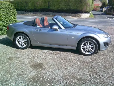 Usado Mazda MX5 2011 Plateado Descapotable