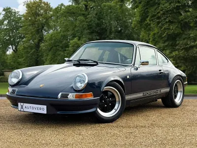 Used Porsche 911 Carrera 241 HP (177 kW) 1986 Blue Coupe