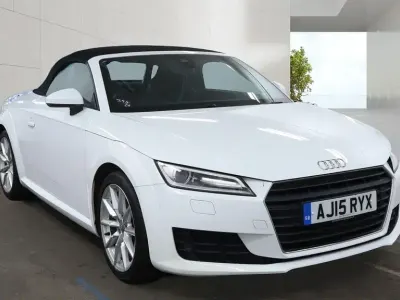 Begagnad Audi TT Sport 230 HK (169 kW) 2015 Vit Sportkupé