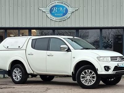 White Used 2015 Mitsubishi L200 Warrior Pickup | £5,000