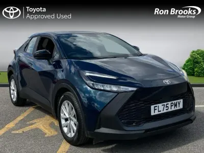 Used Toyota C-HR 140 HP (102 kW) 2025 Blue SUV