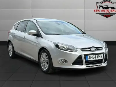 Używany Ford Focus Titanium 115 KM (84 kW) 2014 Srebrny Hatchback