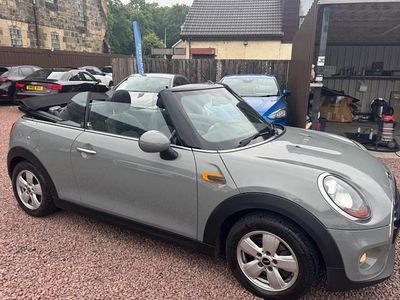 Used 2017 Mini Cooper Hatchback | £7,500 (Fair price)