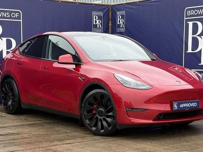 Red Used 2023 Tesla Model Y Performance SUV | £29,949 (Fair price)