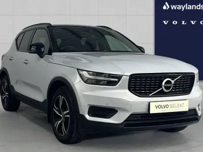 Used Volvo XC40 R-Design 194 HP (142 kW) 2021 Silver SUV