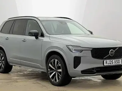 Used Volvo XC90 Plus 250 HP (183 kW) 2025 Grey SUV
