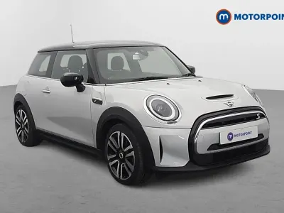 Usado Mini Cooper S Hatch 135 kW (184 HP) 2021 Prateado Citadino