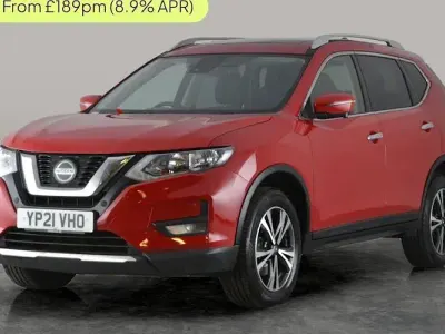 Käytetty Nissan X-Trail N-Connecta 150 HP (110 kW) 2020 Punainen Katumaasturi