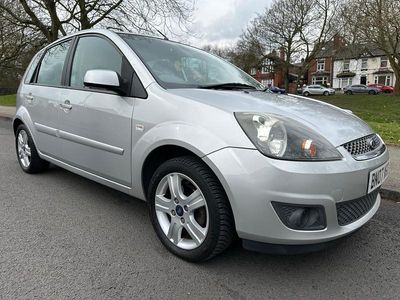 Silver Used 2007 Ford Fiesta Zetec Hatchback | £1,895 (Fair price)
