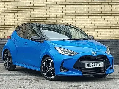 Używany Toyota Yaris Hybrid Edition 130 KM (95 kW) 2024 Niebieski Hatchback