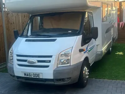 Used Ford Transit 140 HP (102 kW) 2011 White Cabriolet