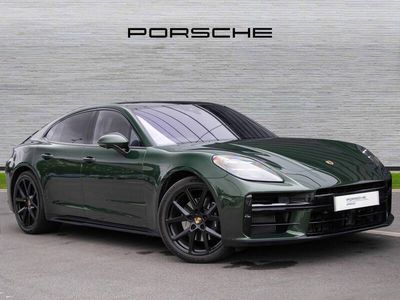 Porsche Panamera 4