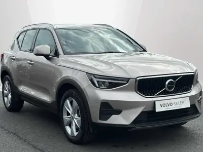 Used Volvo XC40 Core 161 HP (118 kW) 2024 SUV