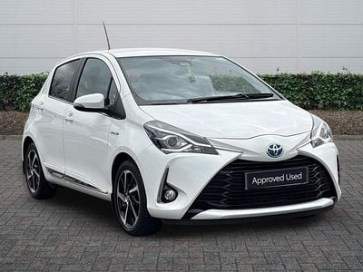 Used Toyota Yaris Hybrid 2019 White Hatchback