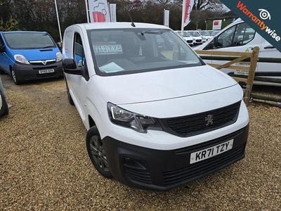 White Used 2021 Peugeot Partner Premium MPV | £12,995 (Expensive)