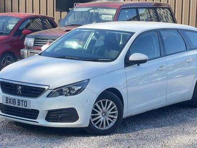 Usado Peugeot 308 Access 2018 Branco Carrinha