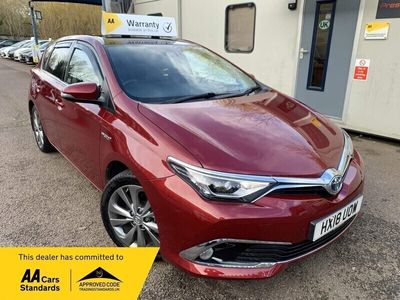 used Toyota Auris Hybrid 