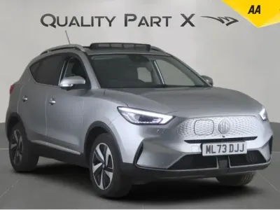 Używany MG ZS Trophy 130 kW (177 KM) 2023 Srebrny SUV