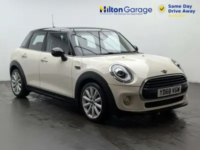 Usado Mini Cooper Classic 136 CV (100 kW) 2019 Blanco Utilitario