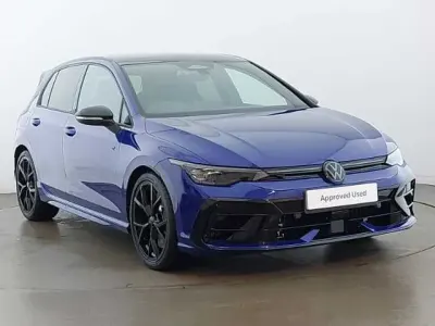 Nowe VW Golf VIII R 333 KM (244 kW) 2025