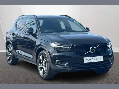 Used Volvo XC40 R-Design 147 HP (108 kW) 2020 Black SUV