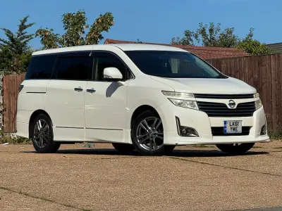 Used Nissan Elgrand 2022 White MPV