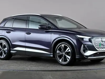 Used Audi Q4 e-tron S-Line 125 kW (170 HP) 2023 Mauve/purple SUV
