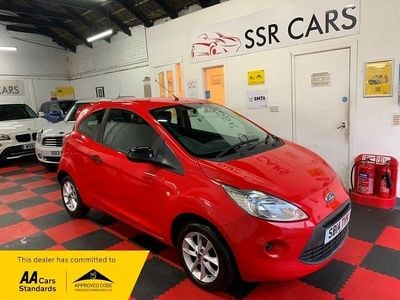 Used Ford Ka Studio 69 HP (50 kW) 2014 Red Hatchback