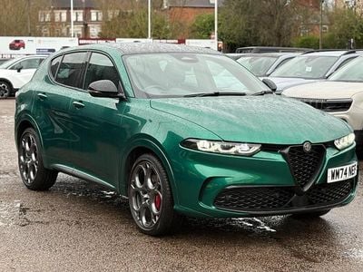 Green/black Used 2024 Alfa Romeo Tonale SUV | £25,795 (Fair price)
