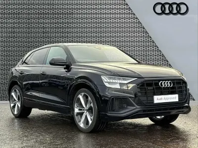Begagnad Audi Q8 Black Edition 340 HK (250 kW) 2023 Svart SUV
